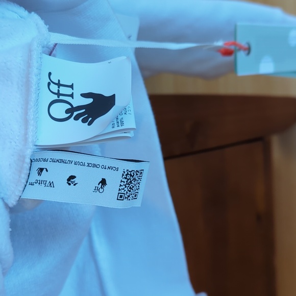 Off White Hoodie Sweatshirt - Picture 8 of 12